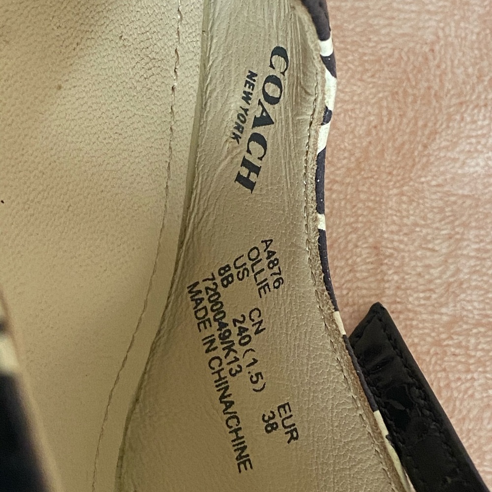 Coach Ollie leg checkered soft nappa. Womens size 8. - Picture 7 of 9